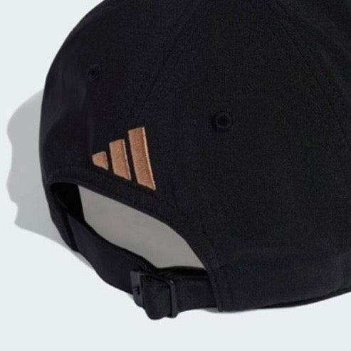 Adidas Mercedes Racing
Team Driver Cap 63 Gold